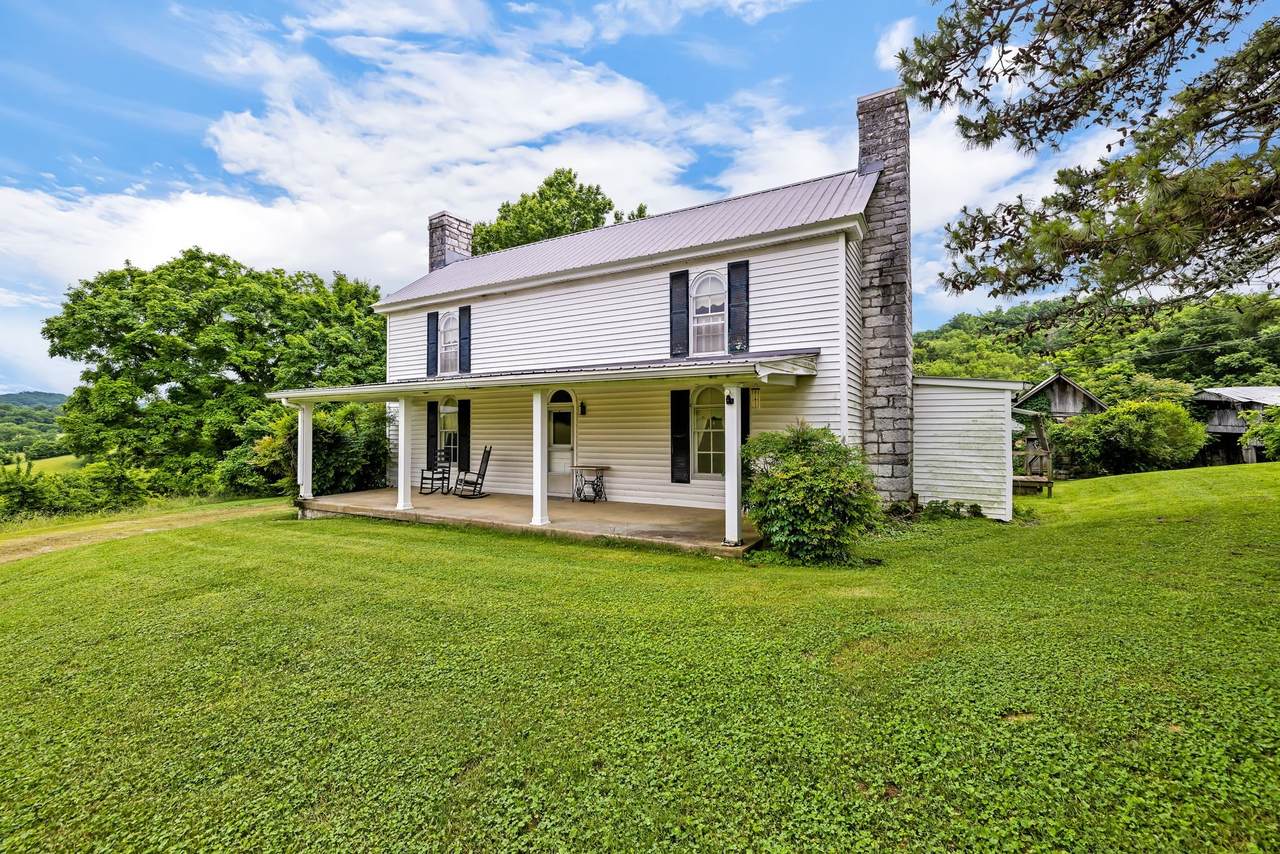 9591 Clovercroft Rd - Photo 1