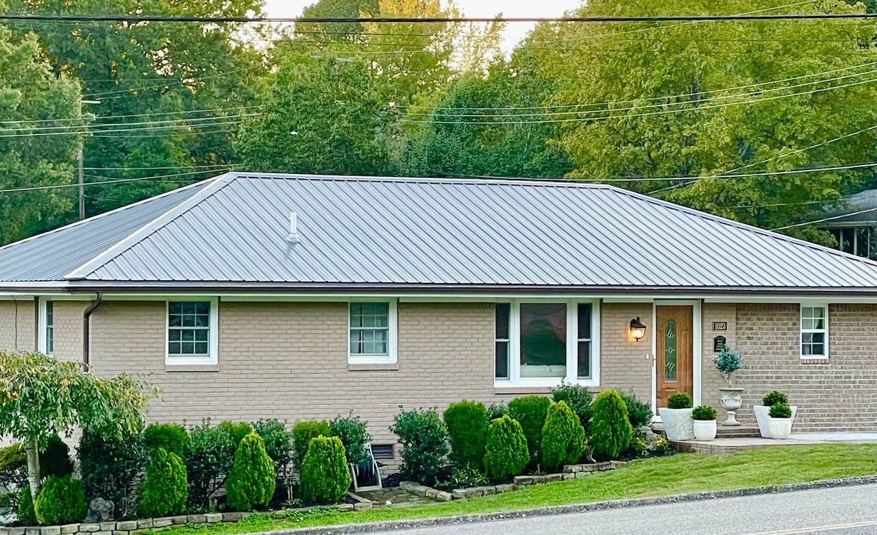 1023 Lone Oak Rd - Photo 1