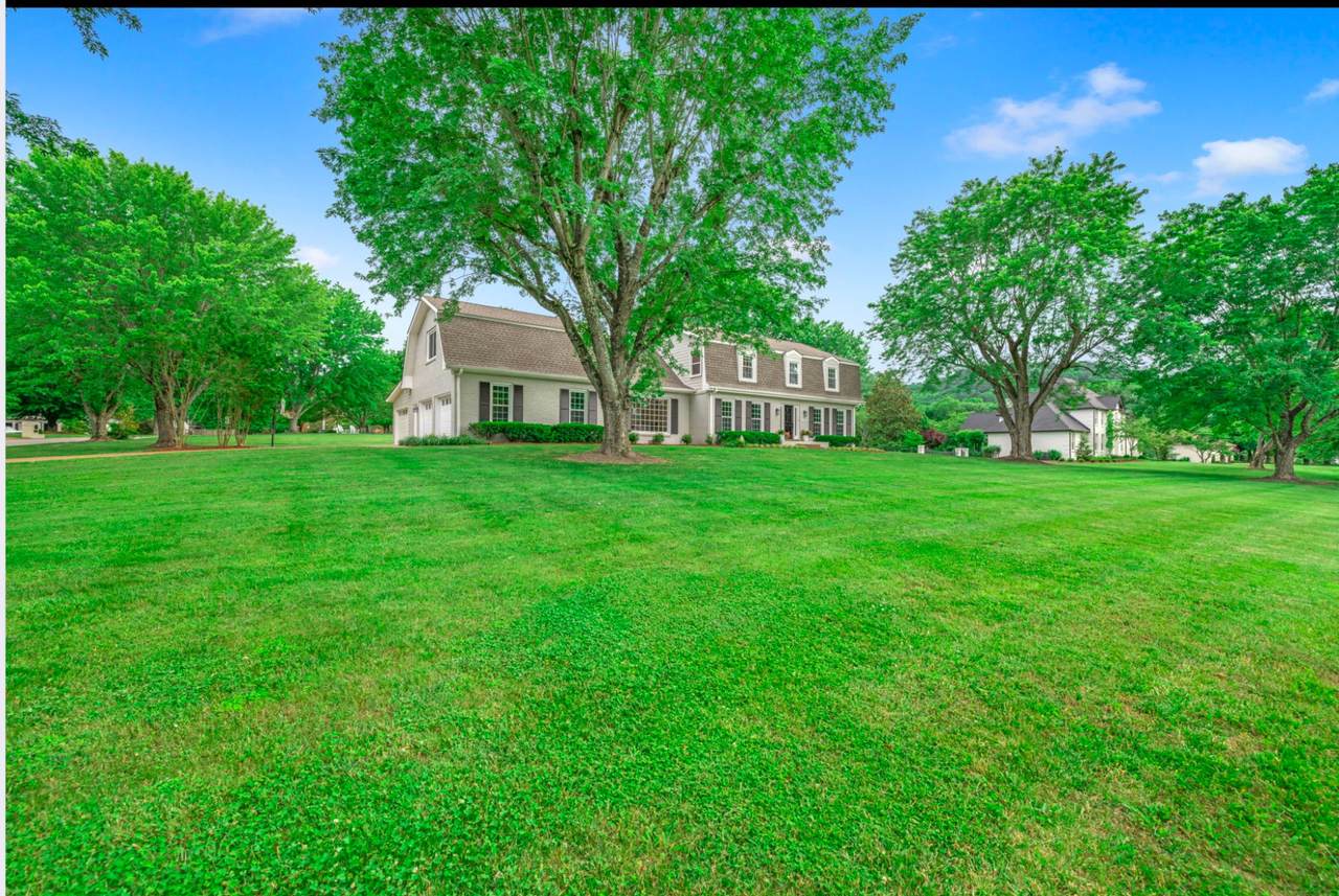 6101 Belle Rive Dr - Photo 1