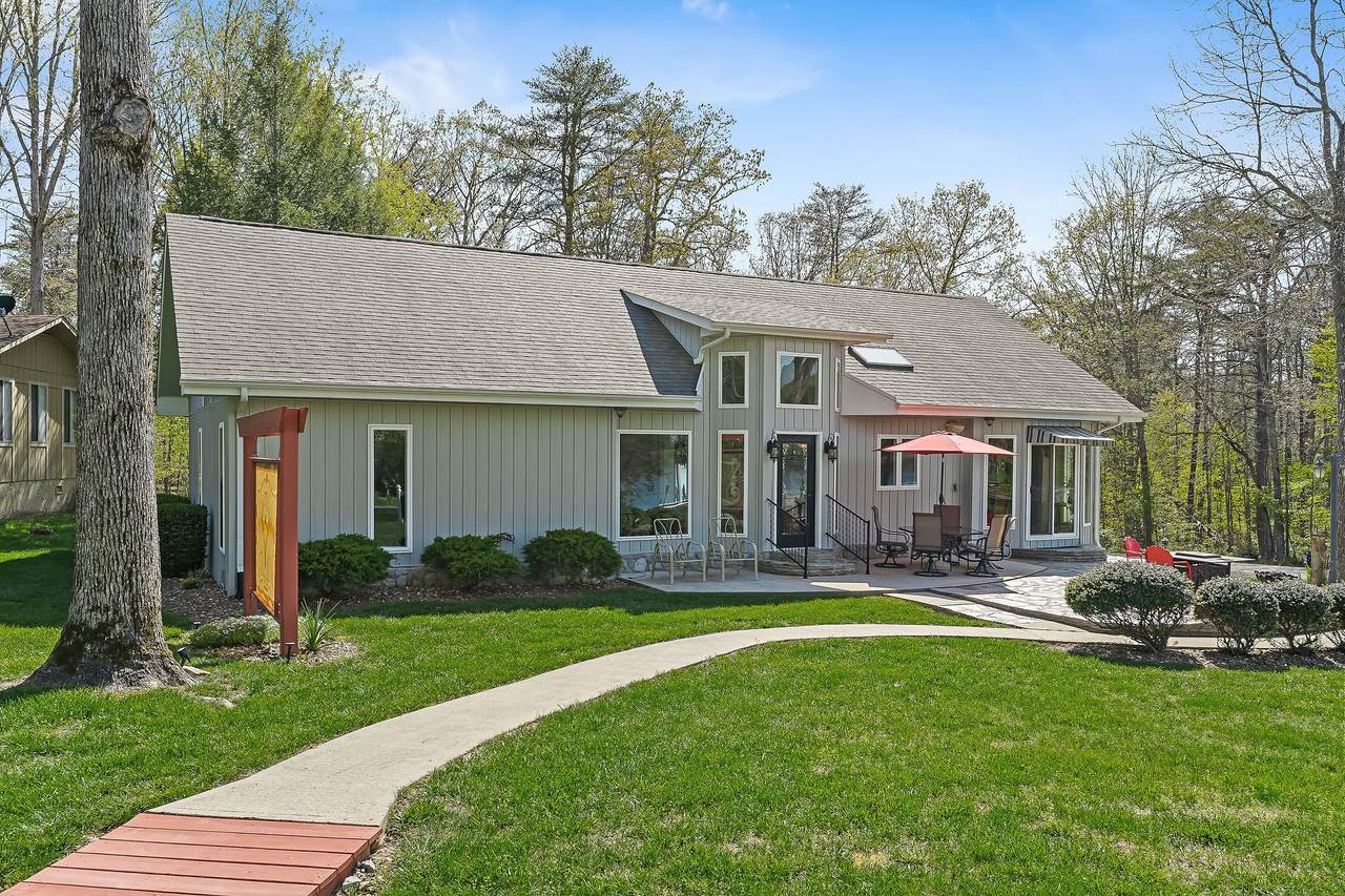 304 Saint George Dr - Photo 1