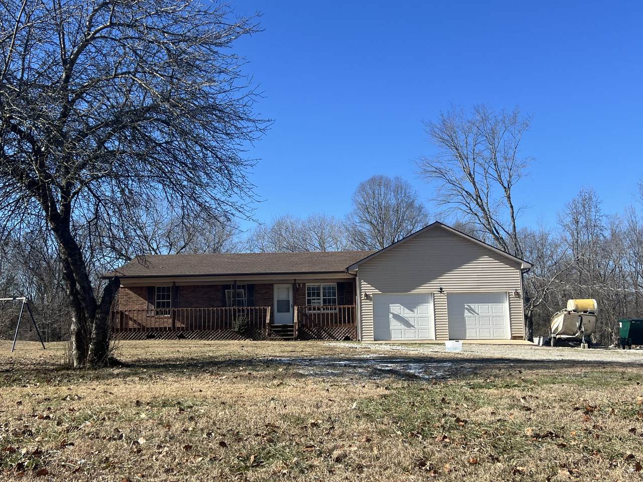 607 Cool Springs Rd - Photo 1