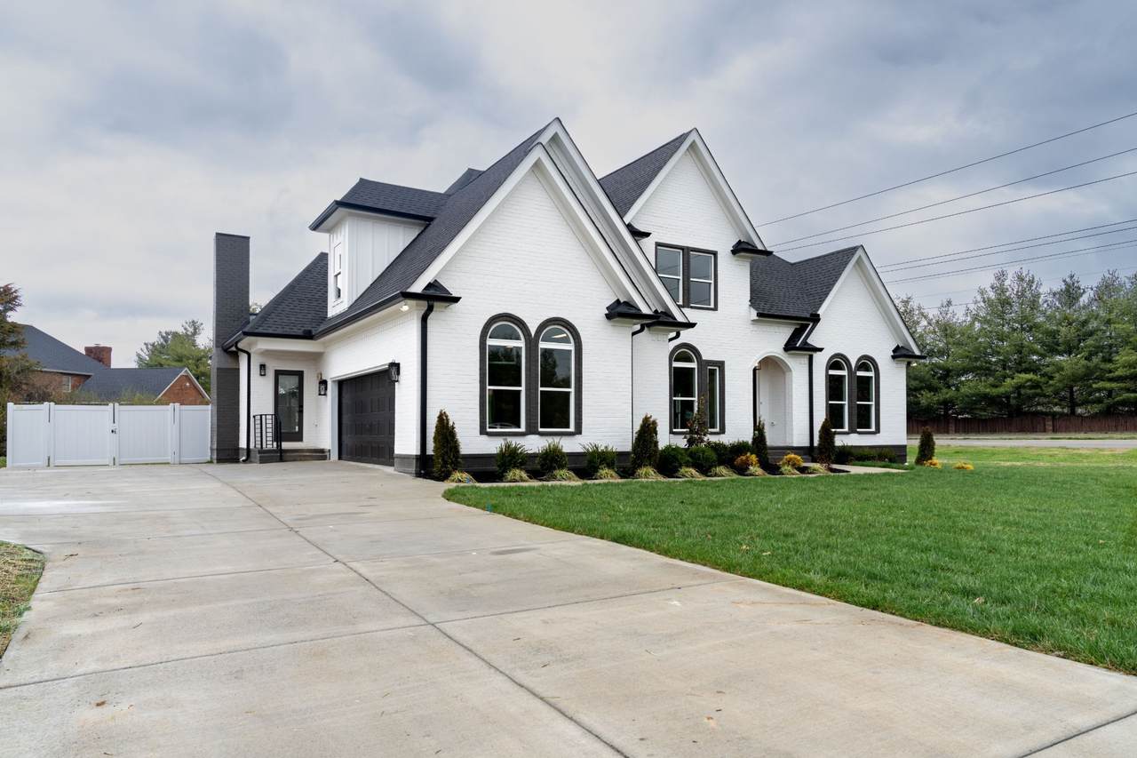 https://bt-photos.global.ssl.fastly.net/nashville/1280_boomver_1_RTC2781436-1.jpg
