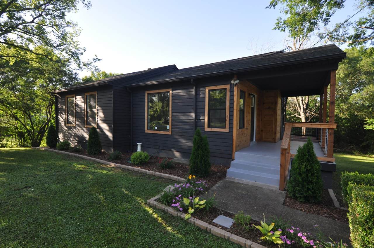 2800 Brunswick Dr - Photo 1