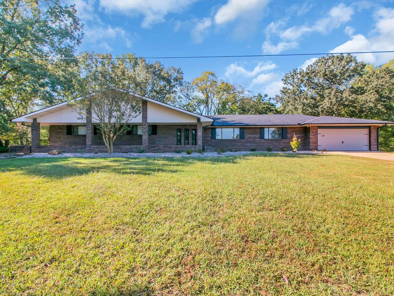 36 Avondale Pl - Photo 1