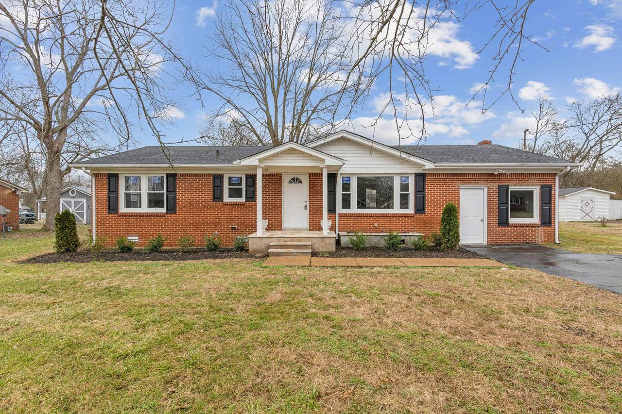 508 N Locust St - Photo 1