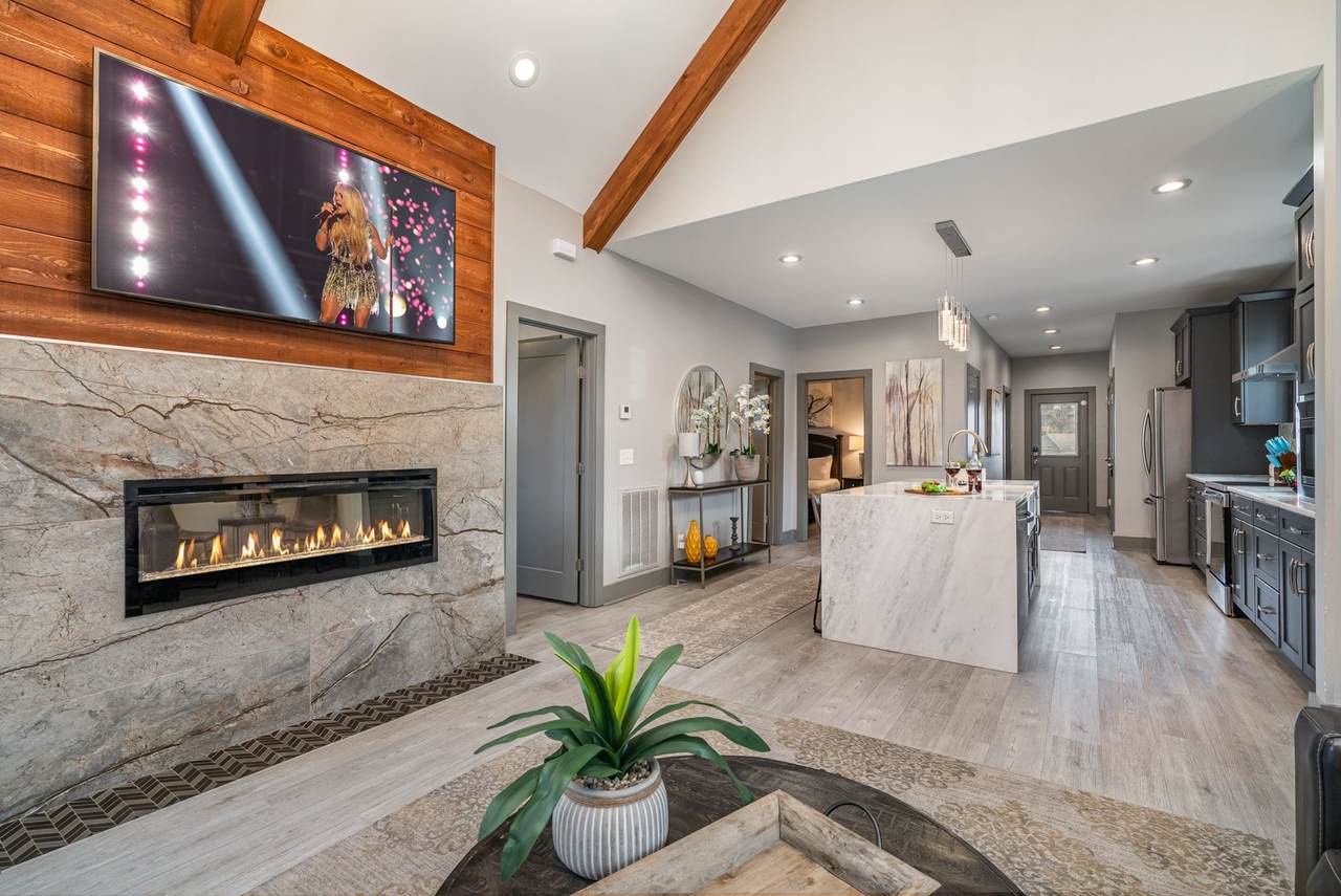 1821 Pearl St - Photo 1