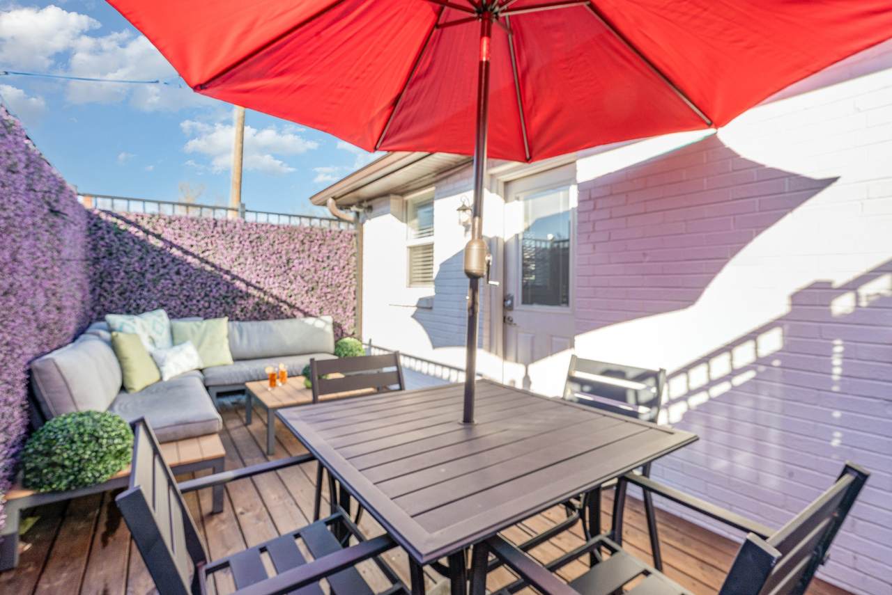 1823 Pearl St - Photo 1