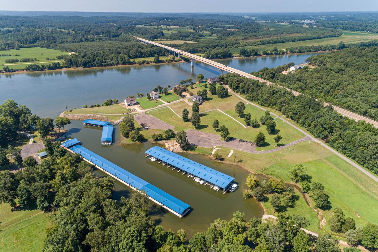 https://bt-photos.global.ssl.fastly.net/nashville/1280_boomver_1_RTC2808805-1.jpg