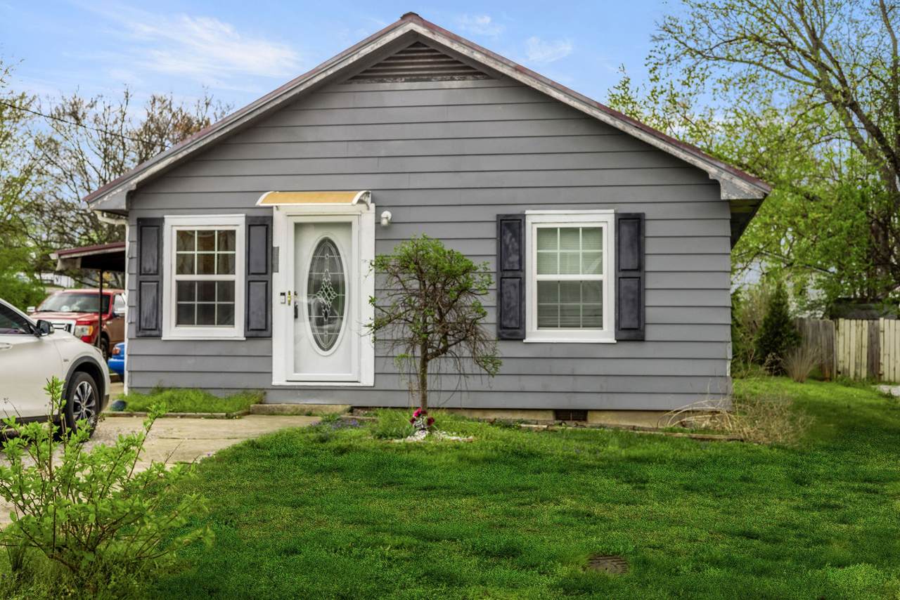 713 N Vine St - Photo 1