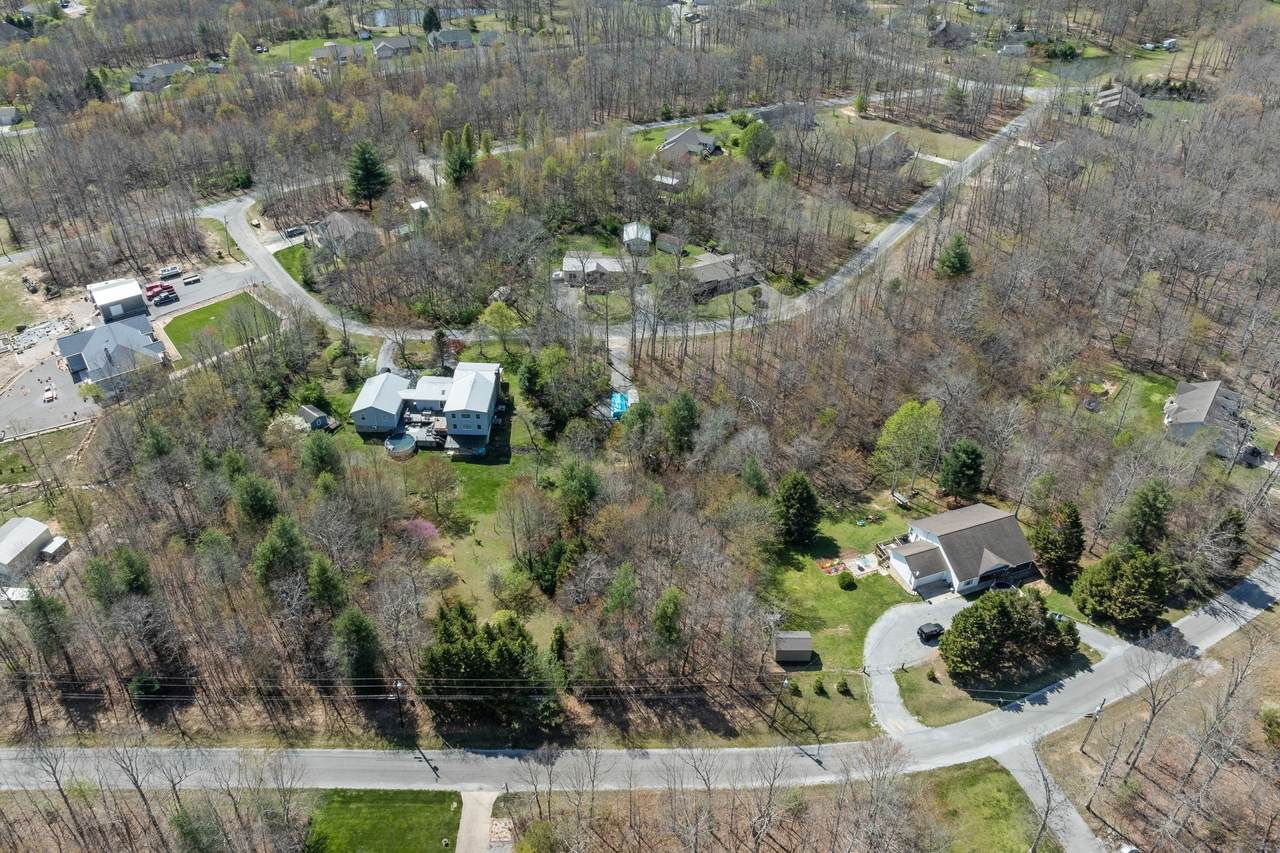 724 Keato Dr - Photo 1