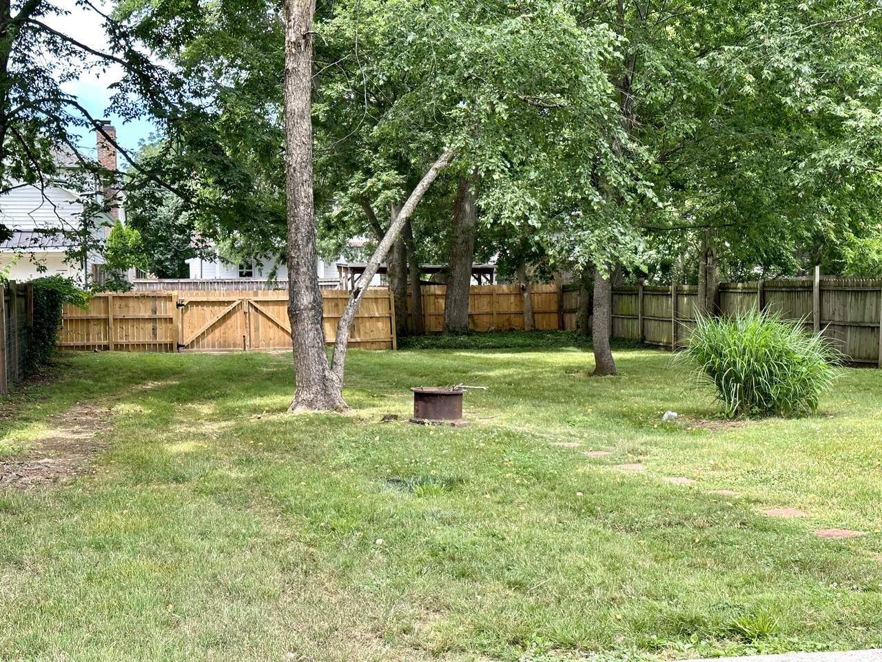 https://bt-photos.global.ssl.fastly.net/nashville/1280_boomver_1_RTC2818703-1.jpg