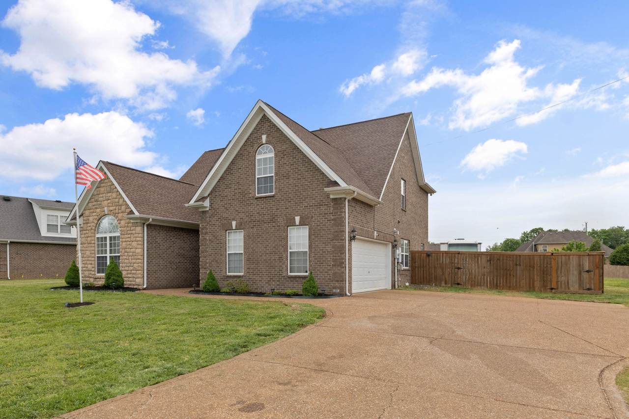 https://bt-photos.global.ssl.fastly.net/nashville/1280_boomver_1_RTC2823479-1.jpg