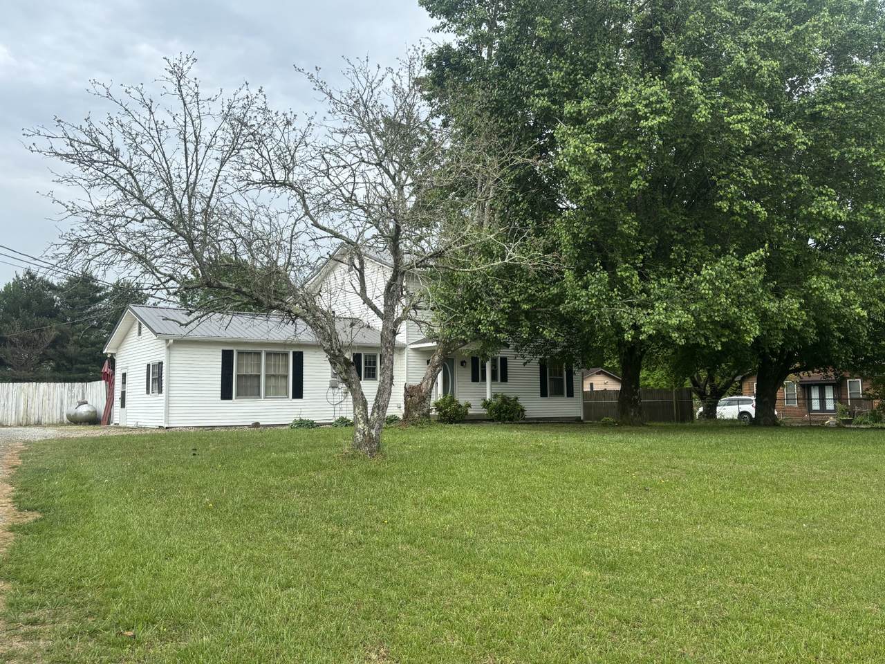 1684 Fletcher Road - Photo 1