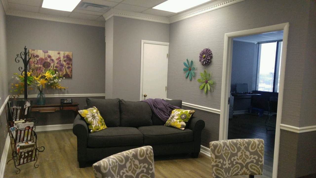 1994 Gallatin Pike Suite 305 - Photo 1