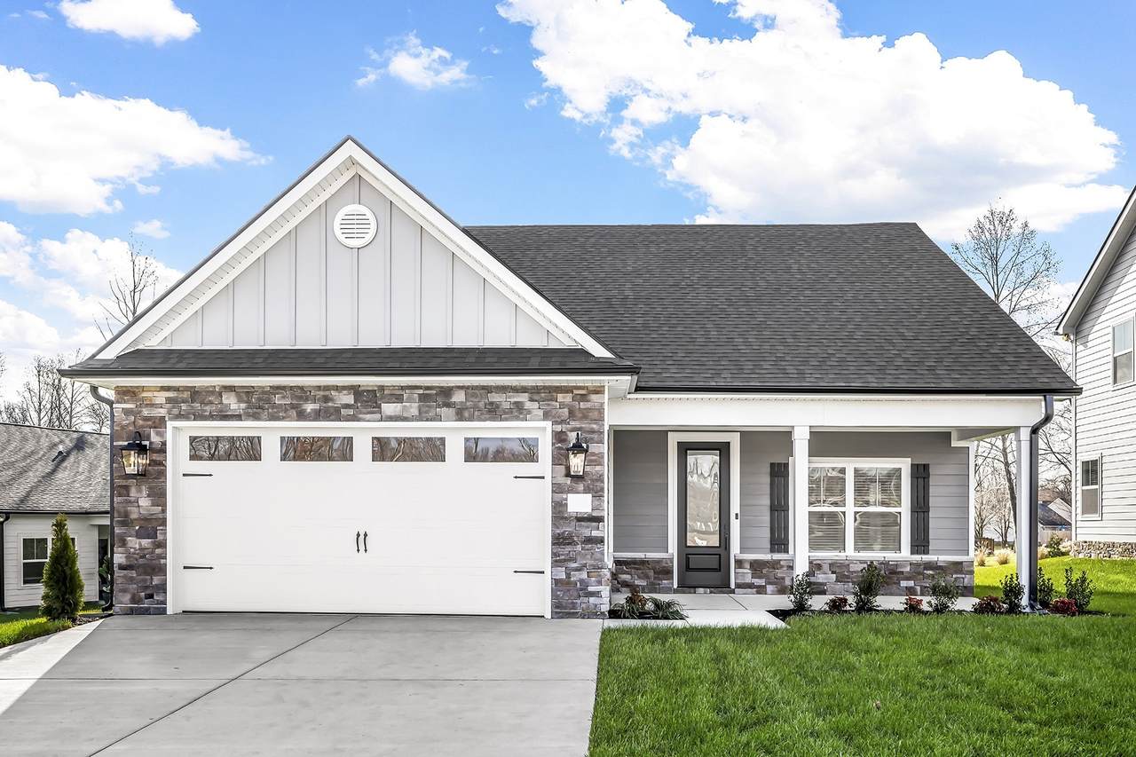 540 Kingwood Lane - Photo 1