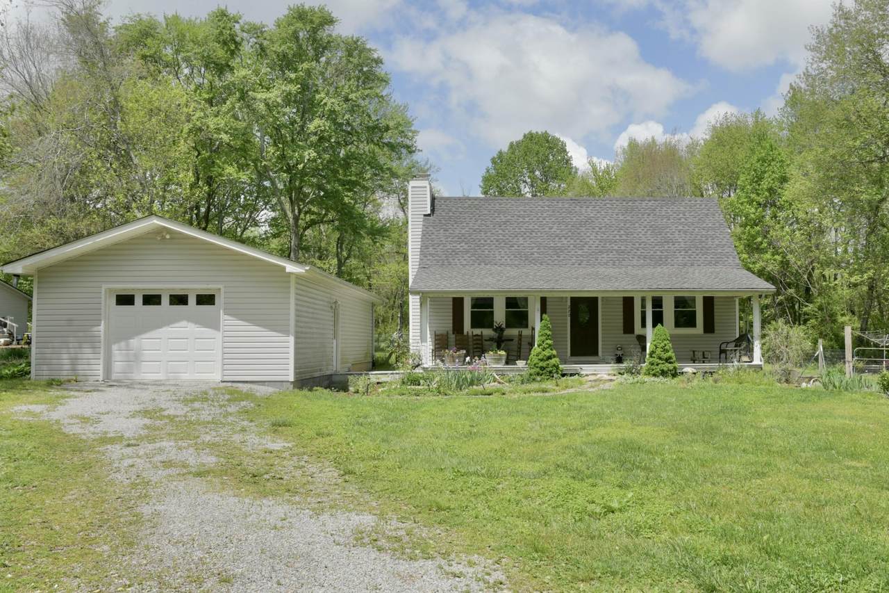 220 Lovelady Lane - Photo 1
