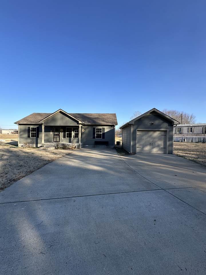 120 Texas Ave - Photo 1