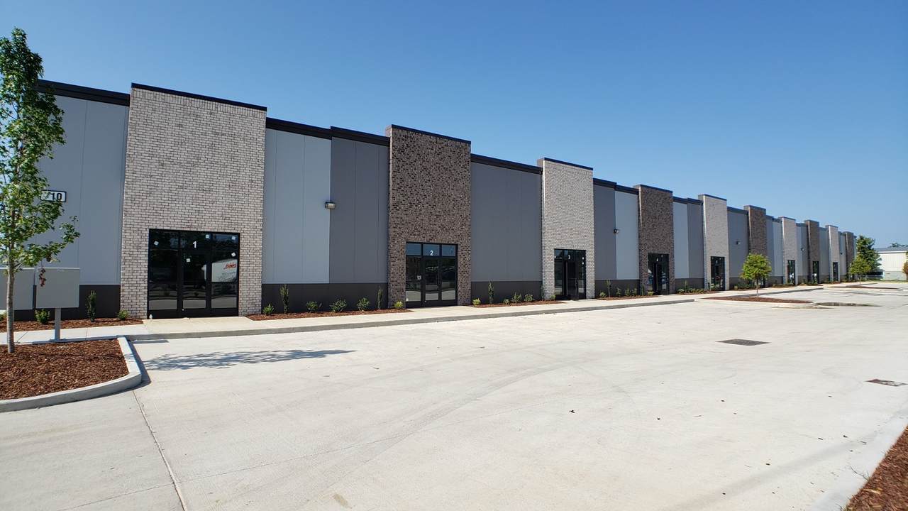 710 Middle Tennessee Blvd - Photo 1