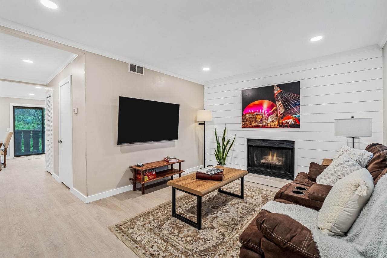 5296 Edmondson Pike - Photo 1