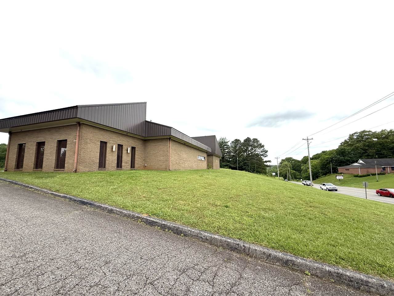 https://bt-photos.global.ssl.fastly.net/nashville/1280_boomver_1_RTC2882708-1.jpg