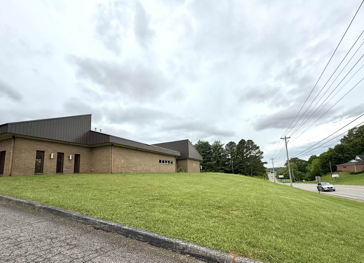 https://bt-photos.global.ssl.fastly.net/nashville/1280_boomver_1_RTC2882708-1.jpg