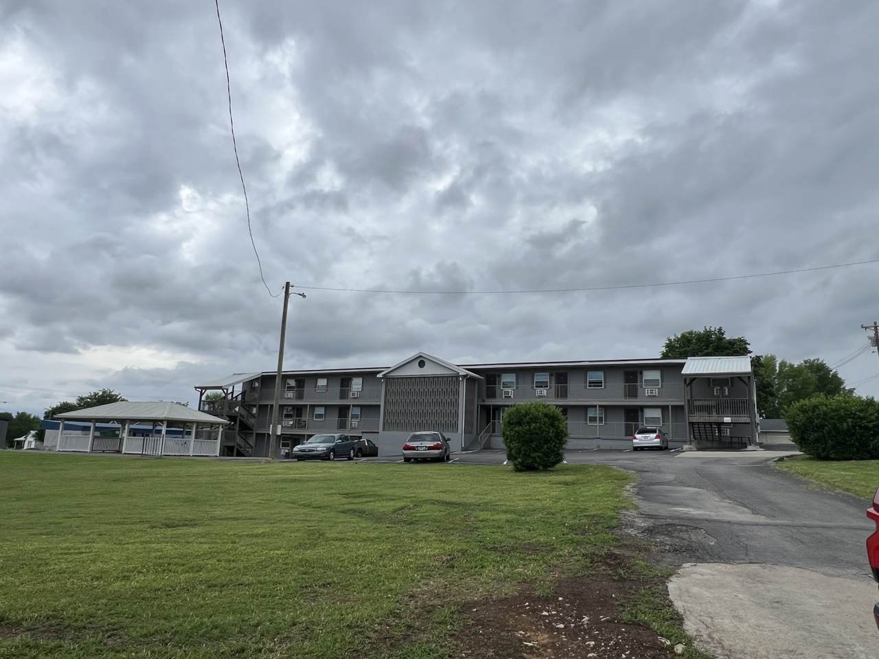 806 N Cumberland St - Photo 1