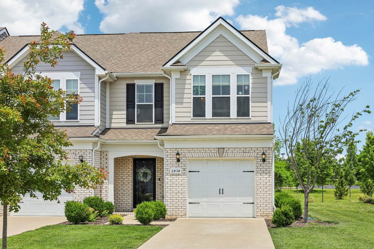 2434 Salem Creek Ct - Photo 1