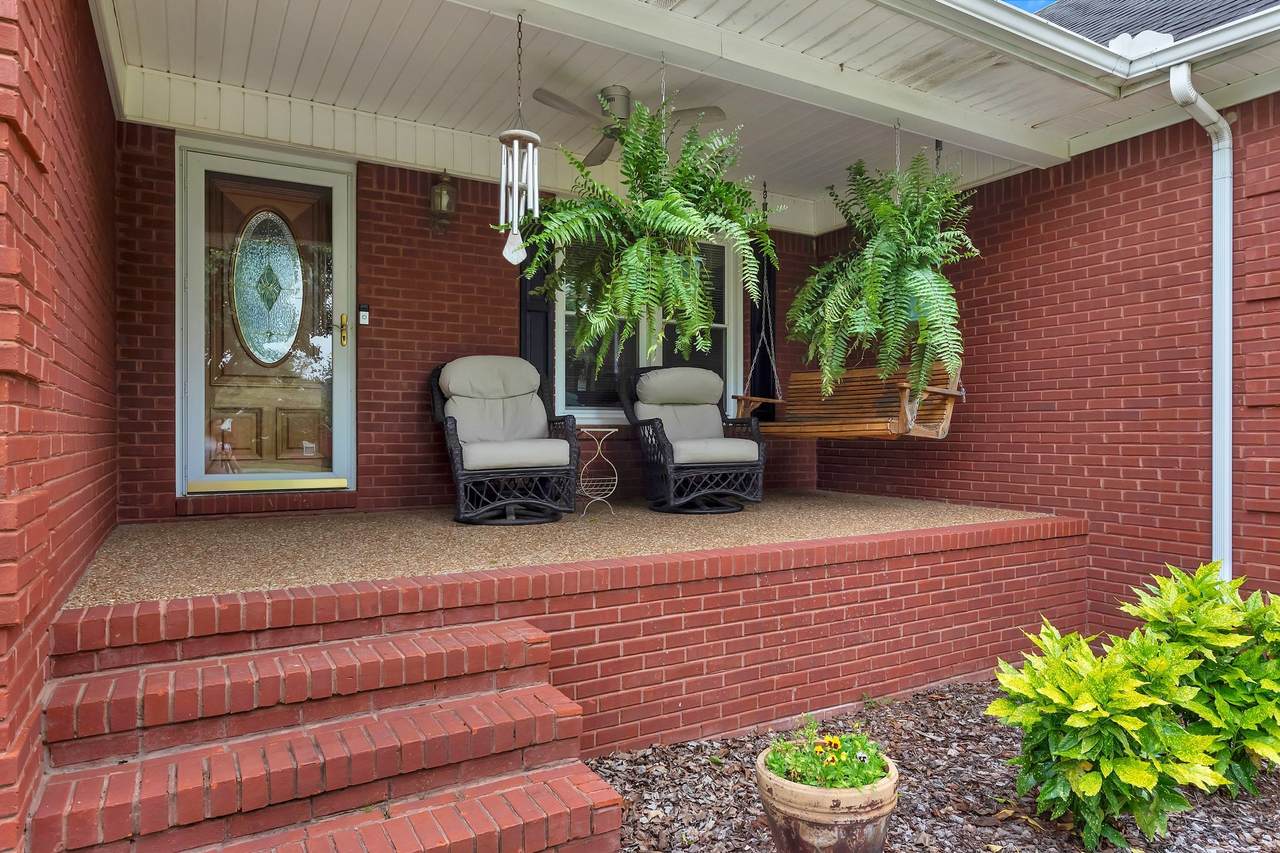 https://bt-photos.global.ssl.fastly.net/nashville/1280_boomver_1_RTC2889505-1.jpg