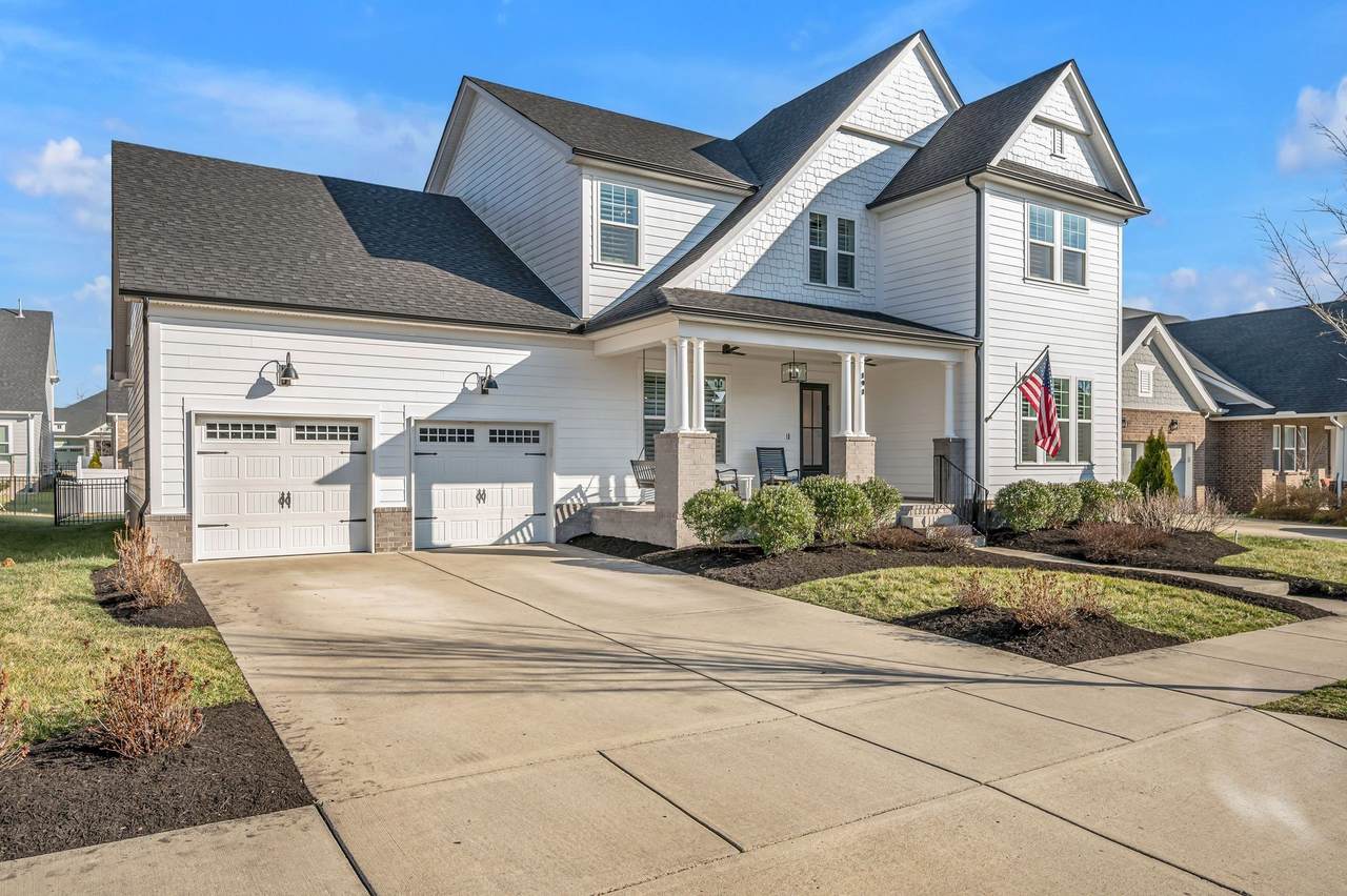 191 Ashington Cir - Photo 1