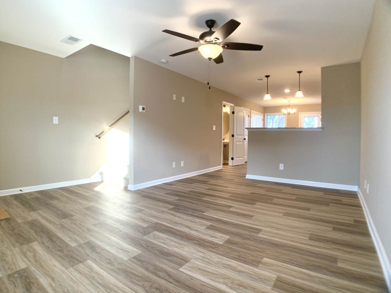 https://bt-photos.global.ssl.fastly.net/nashville/1280_boomver_1_RTC2890055-1.jpg