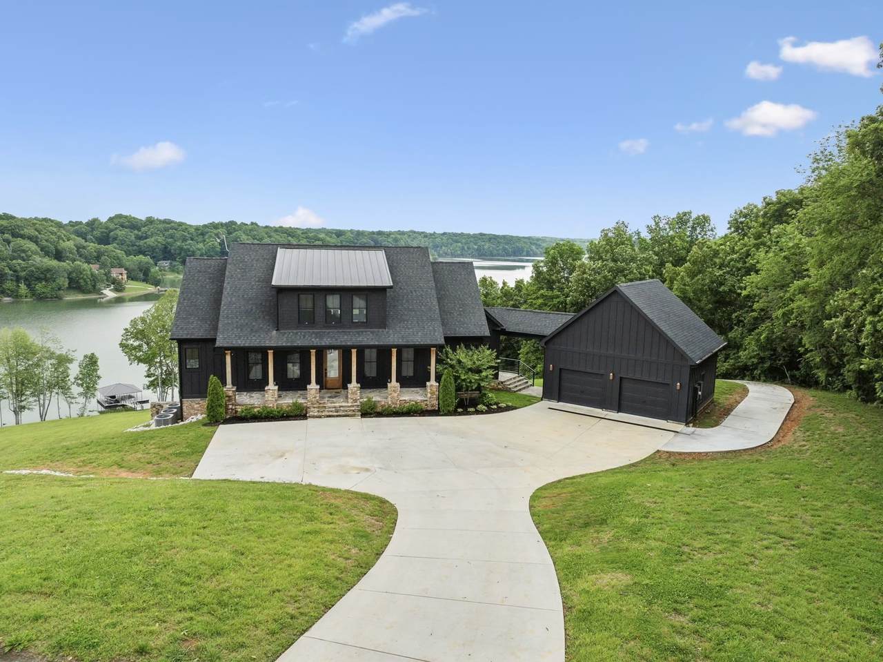 337 Lake Court Dr - Photo 1