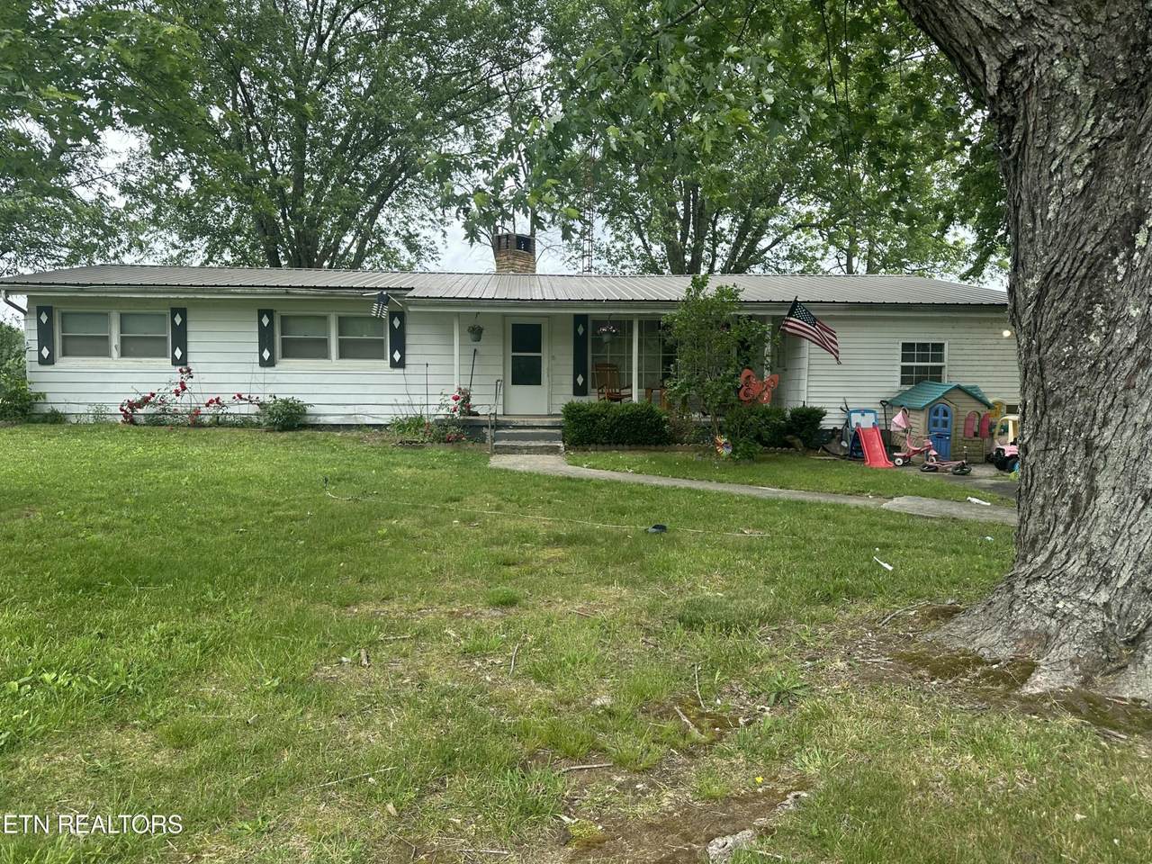 240 Tate Rd - Photo 1