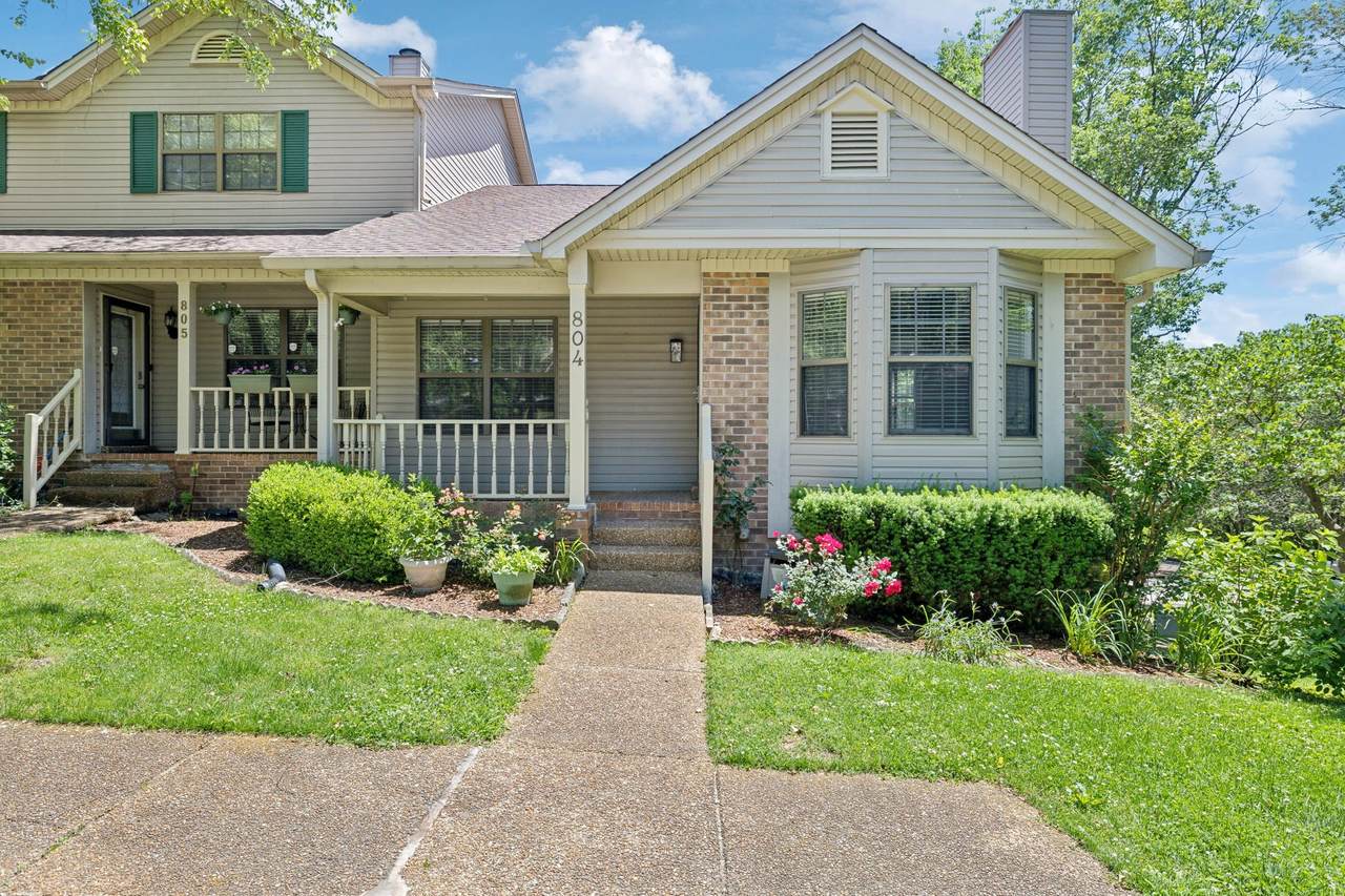 804 Beazer Ln - Photo 1