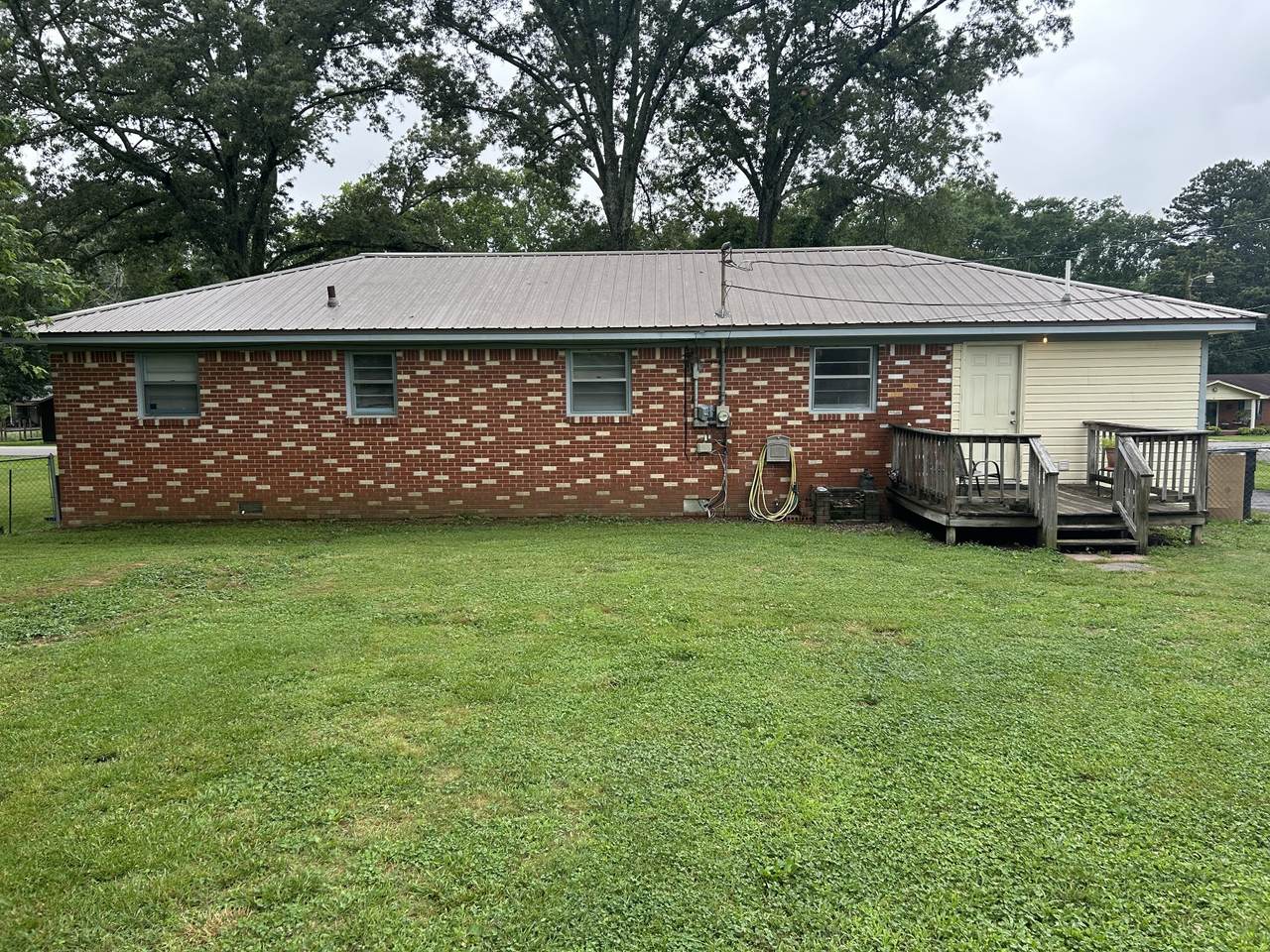 https://bt-photos.global.ssl.fastly.net/nashville/1280_boomver_1_RTC2891304-1.jpg