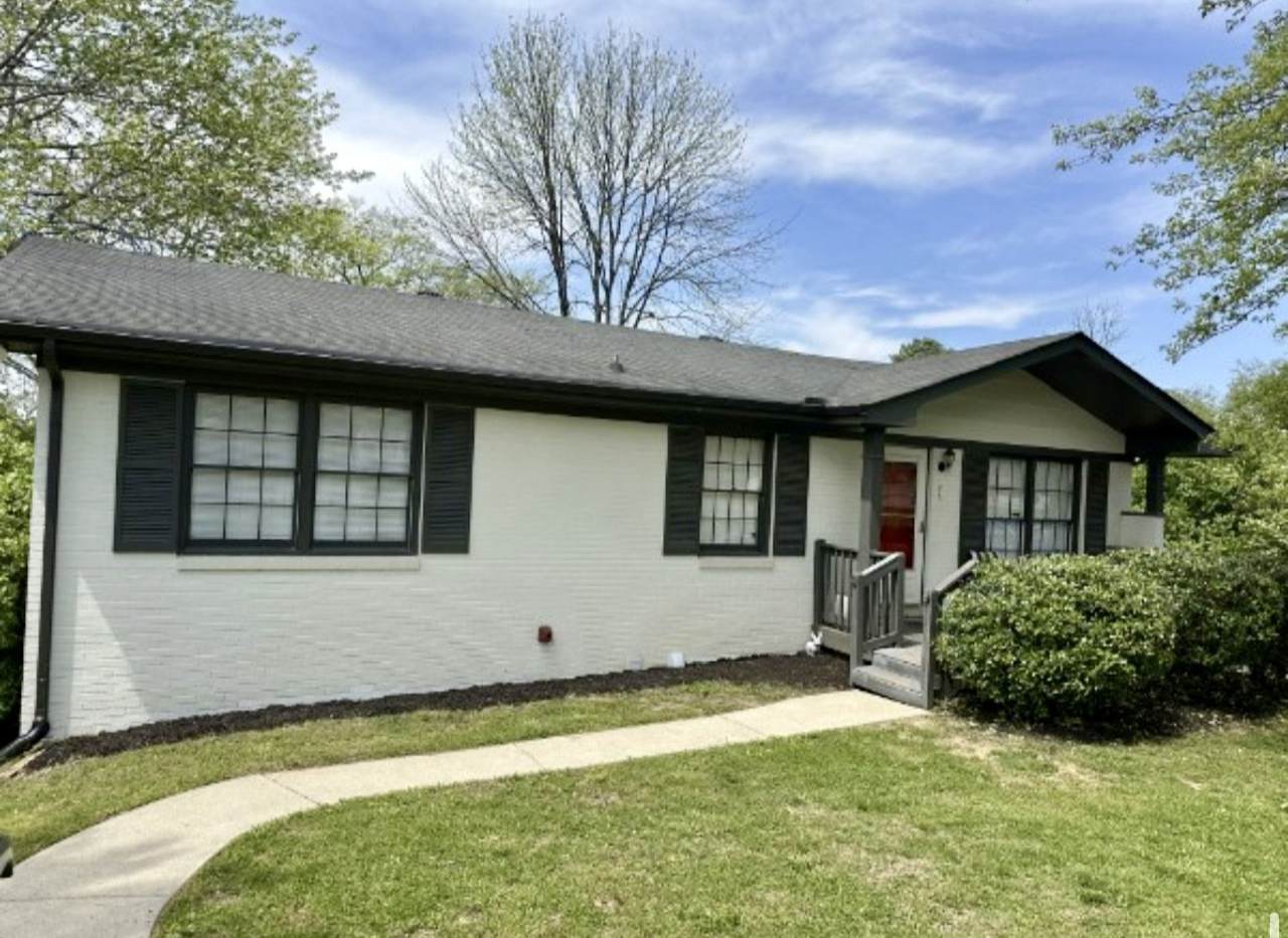 915 Tulip Cir - Photo 1