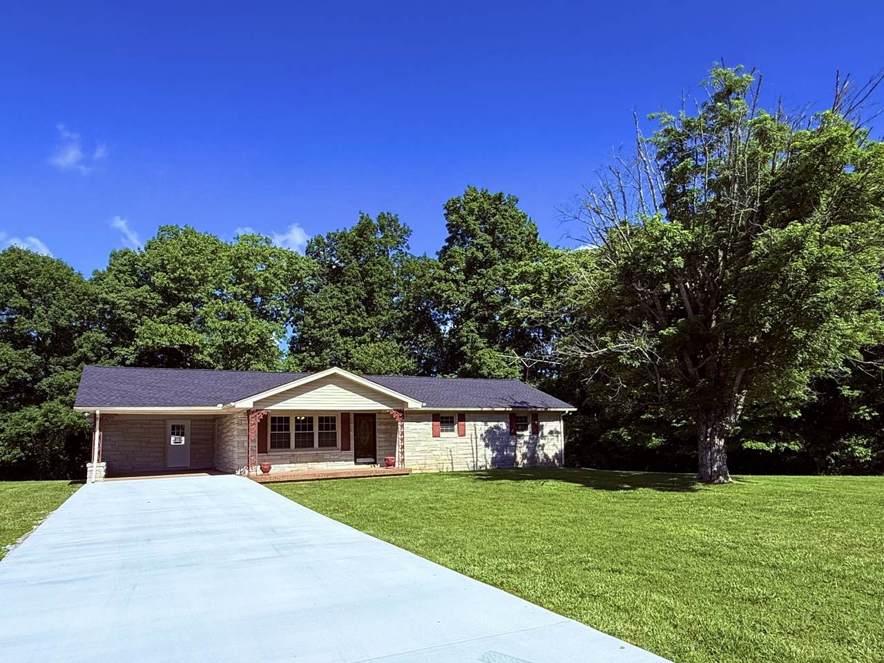 https://bt-photos.global.ssl.fastly.net/nashville/1280_boomver_1_RTC2891398-1.jpg