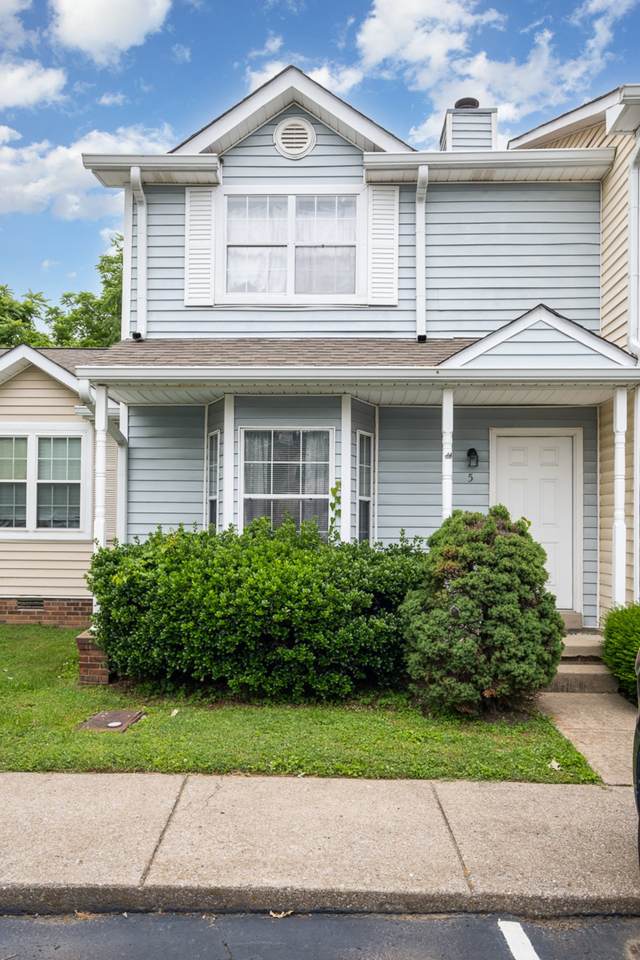 5 Rolling Meadows Dr - Photo 1