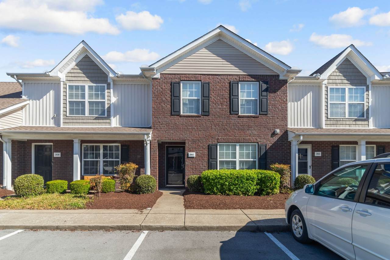 2041 George Buchanan Dr - Photo 1