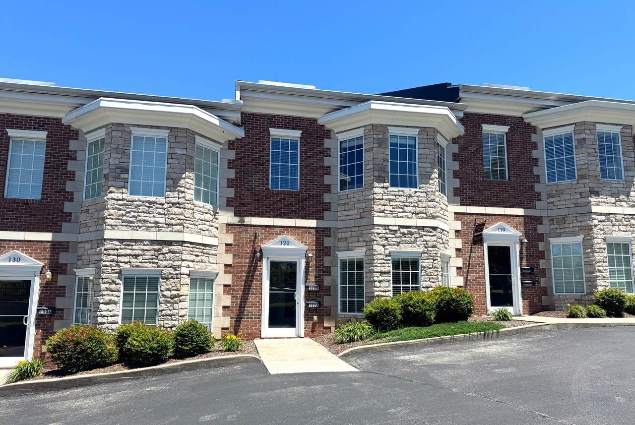 311 S Royal Oaks Blvd - Photo 1