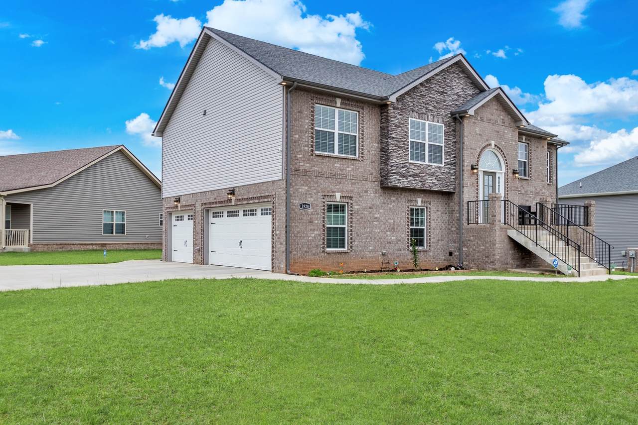 https://bt-photos.global.ssl.fastly.net/nashville/1280_boomver_1_RTC2896912-1.jpg