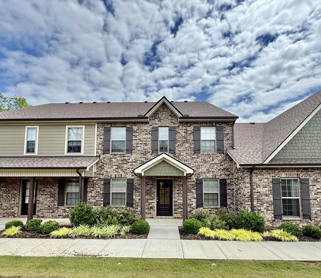5608 Maples Retreat Drive - Photo 1