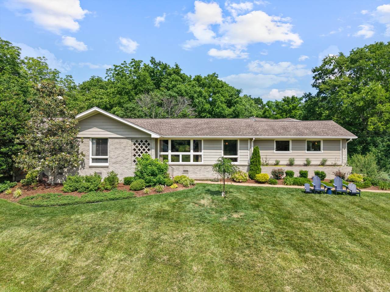 612 Lamar Dr - Photo 1