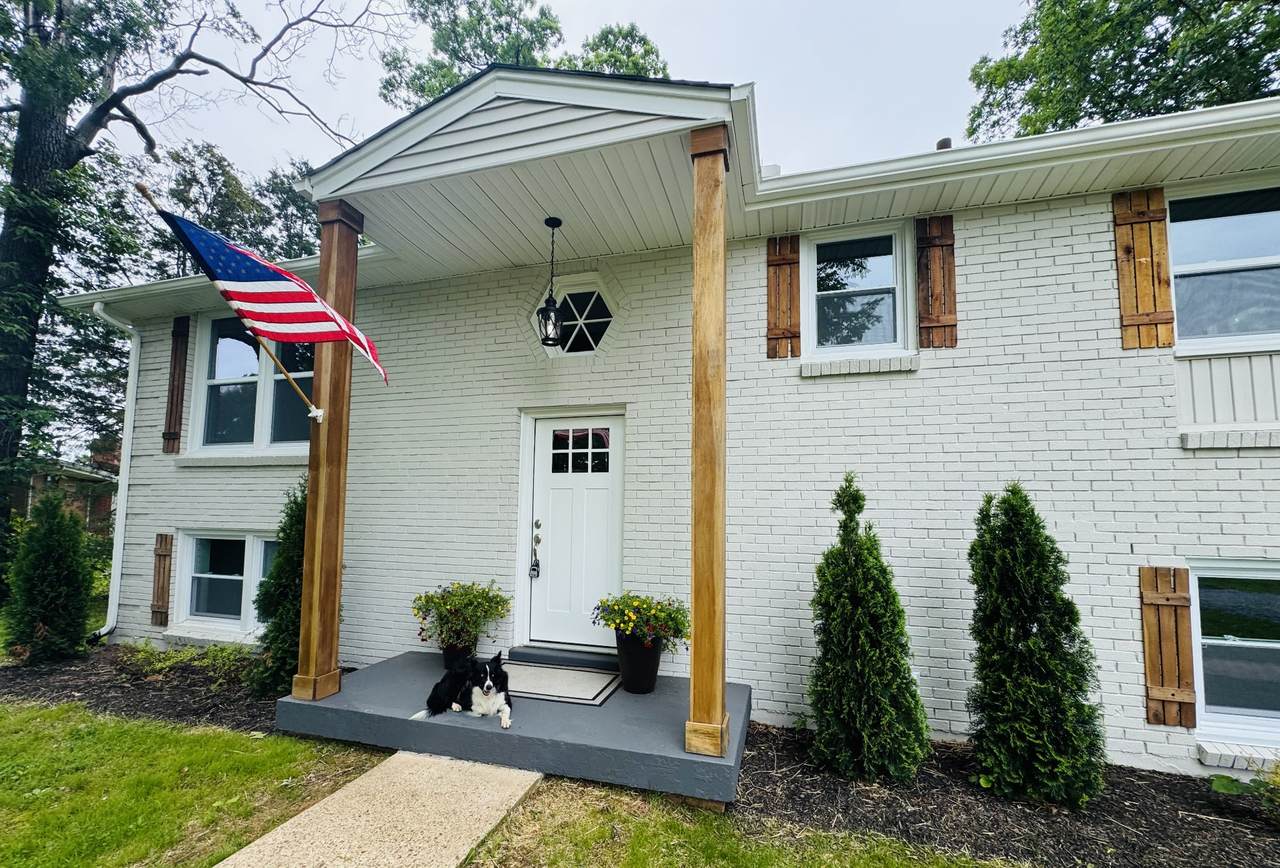 2513 Hickory Dr - Photo 1