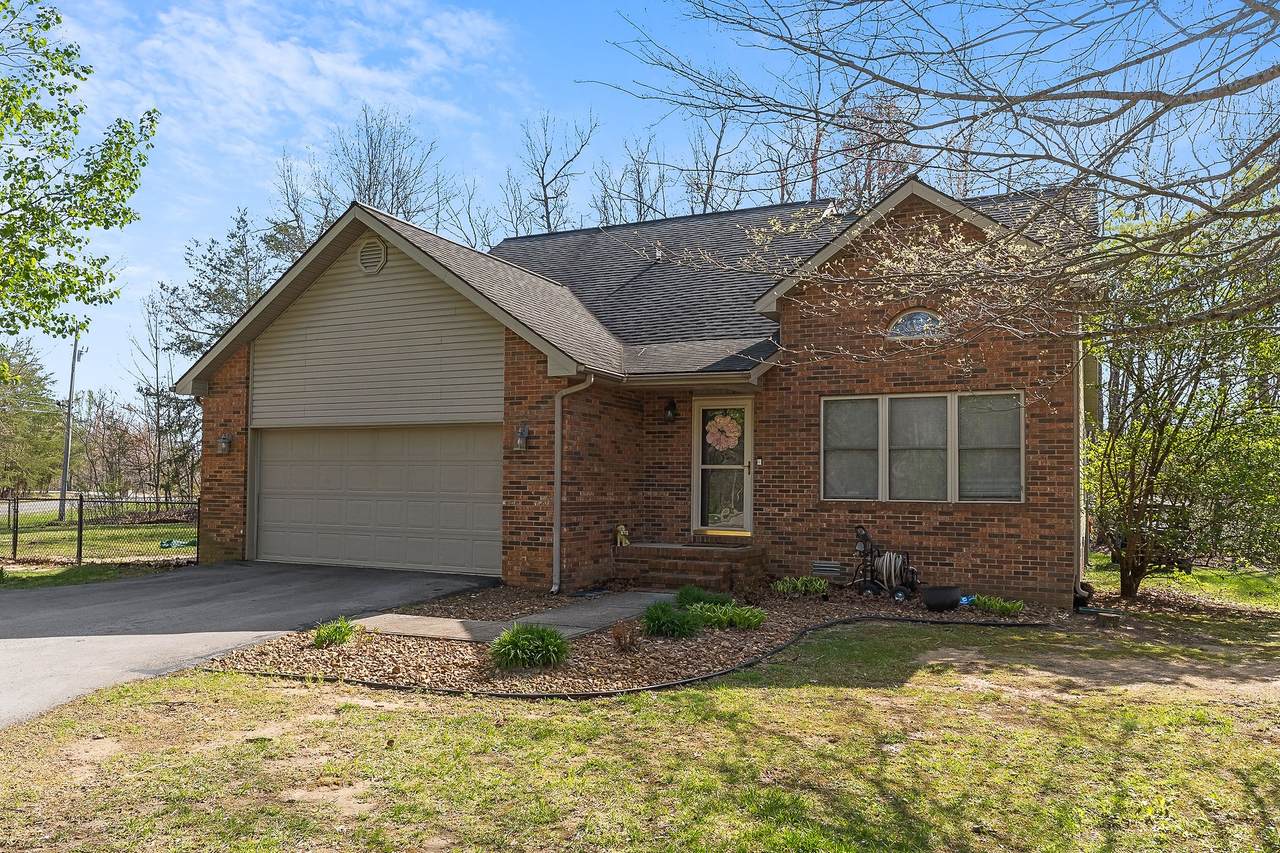 526 Bent Tree Rd - Photo 1