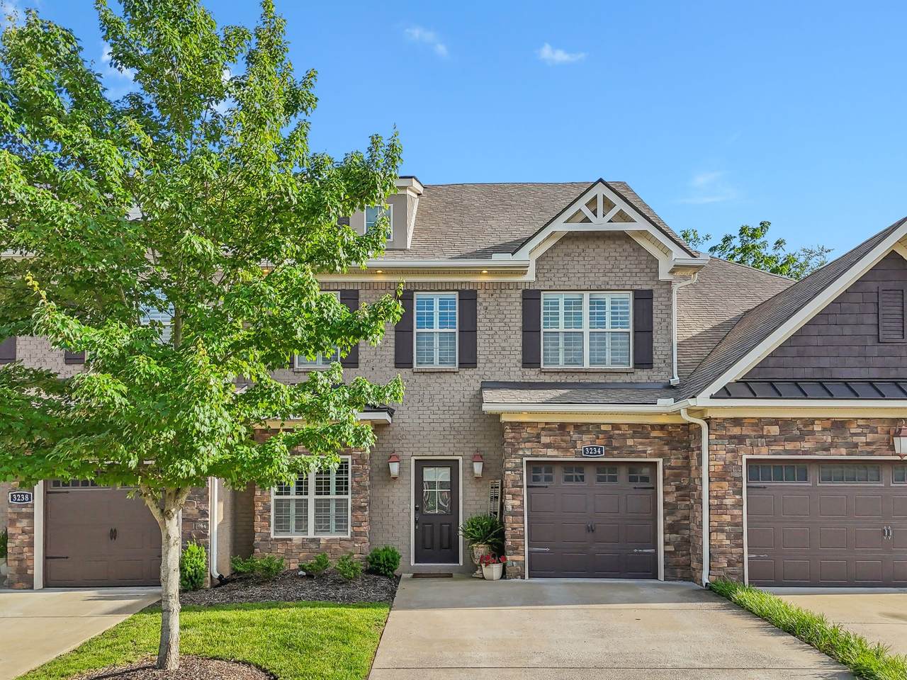 3234 Blue Sky Dr - Photo 1