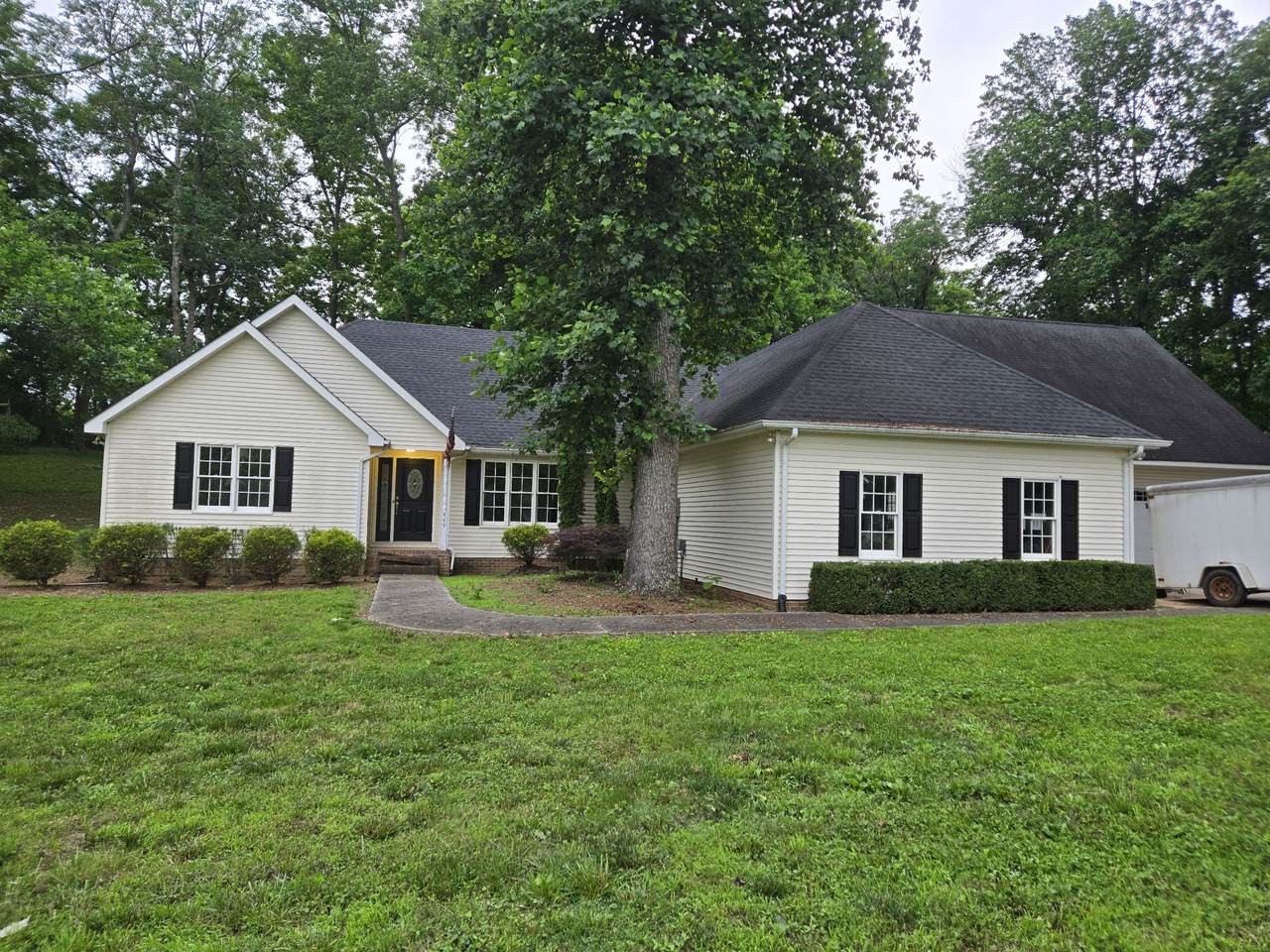 449 Faith Rae Blvd - Photo 1
