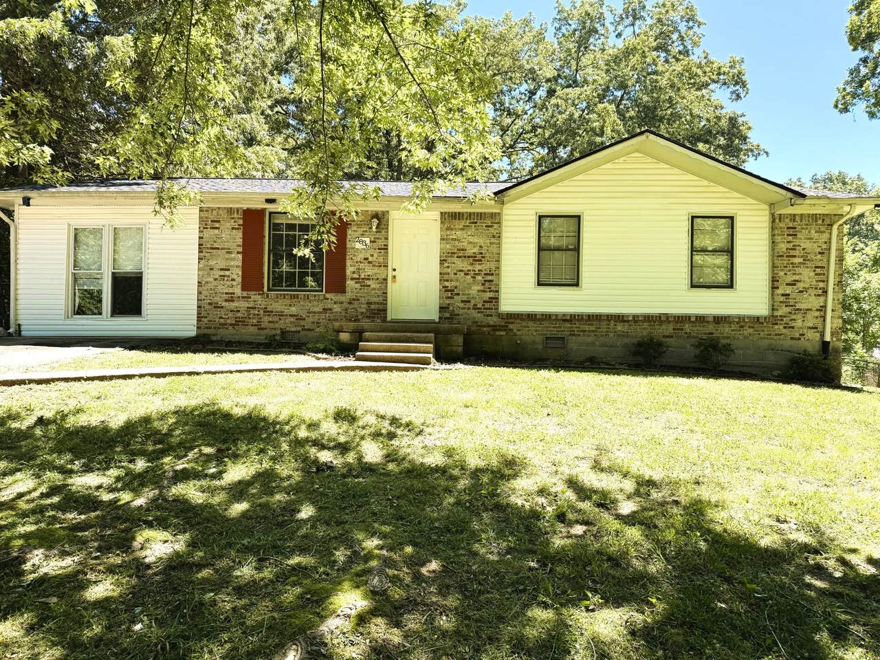 2836 Thrush Dr - Photo 1