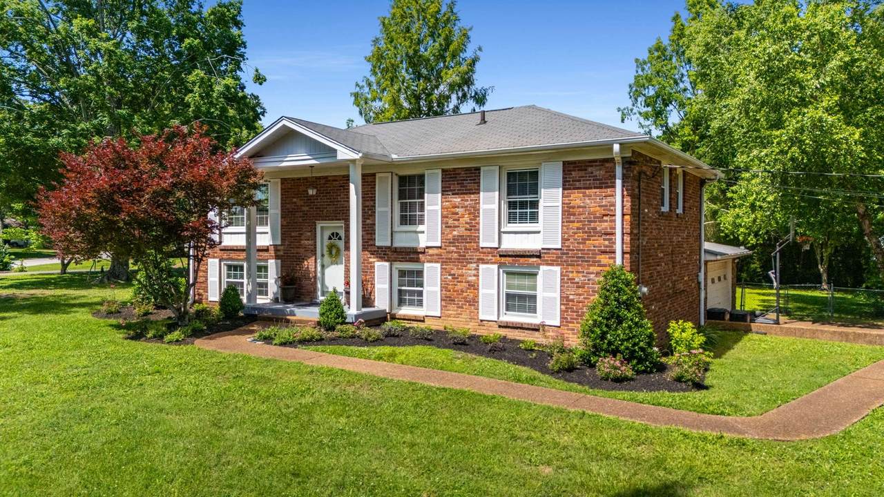 604 Meadowgreen Dr - Photo 1