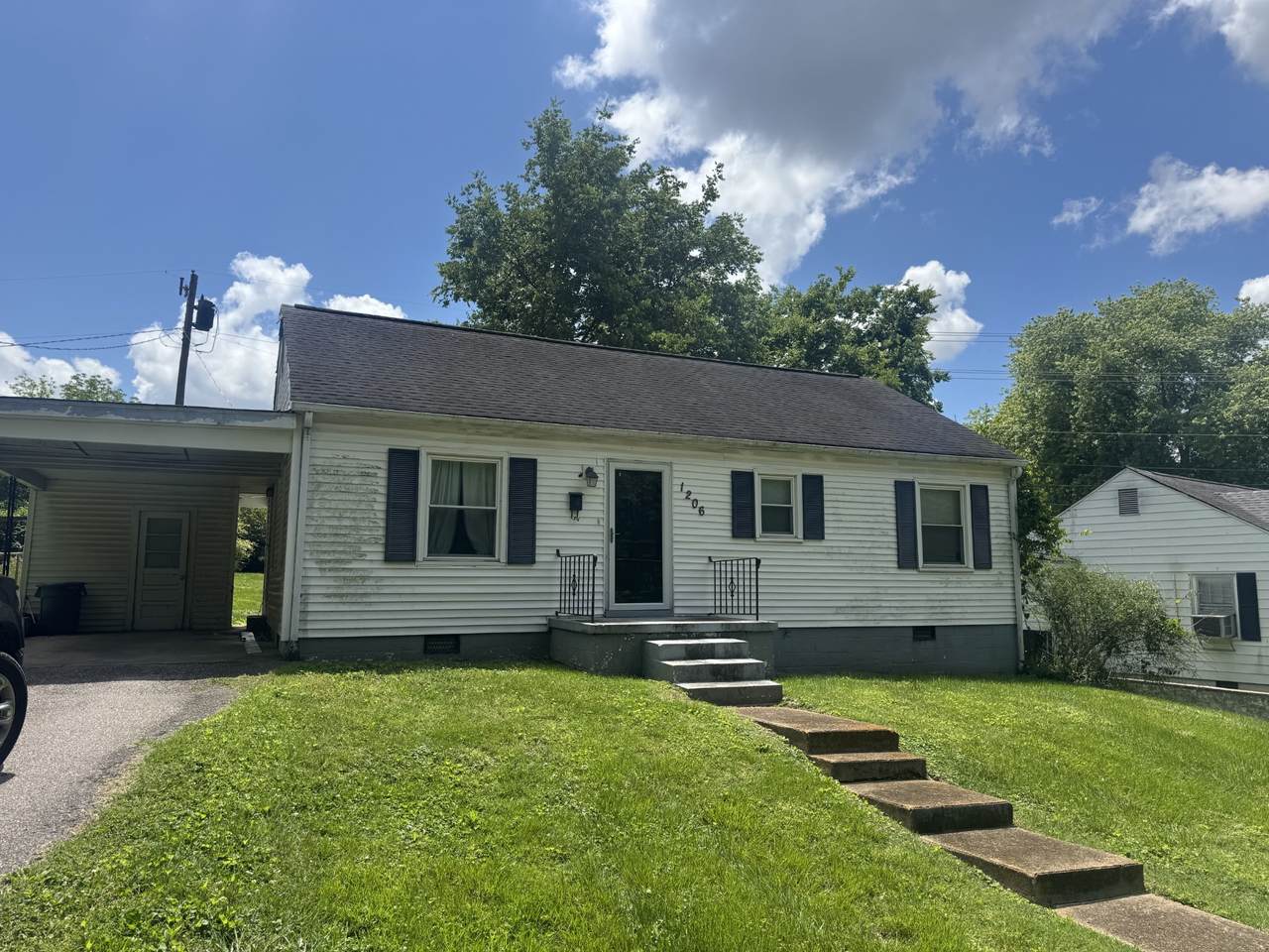 1206 Talley Dr - Photo 1