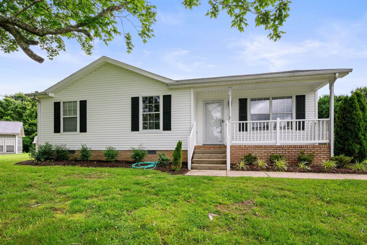 103 Cedarview Drive - Photo 1